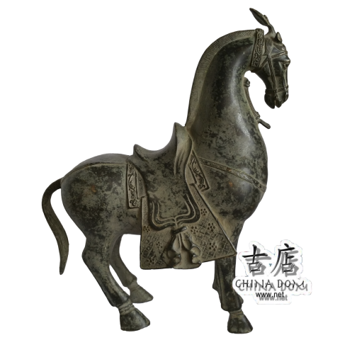 Бронзовая статуэтка, "Конь в праздничном убранстве" династия Цинь (Qing Dynasty) Реплика.